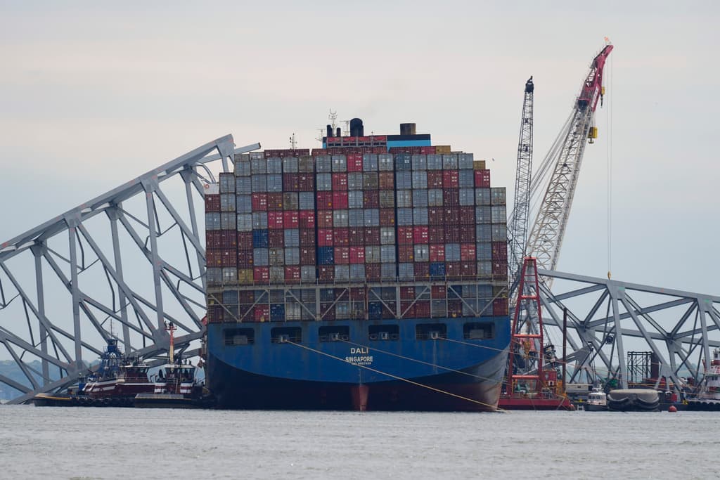 El carguero que provocó el colapso del puente de Baltimore tuvo cortes de energía antes del choque