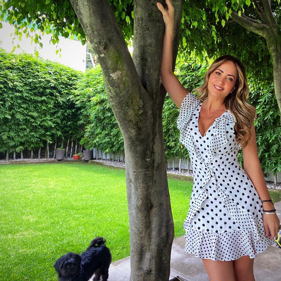 “Estamos muy bien. Mi familia está muy bien. Nina perdió un poquito el olfato y el gusto. Mía se siente también bien, ha tenido cansancio y dolor de cuerpo, pero hoy se siente mucho mejor. Erik también ha tenido cansancio y dolor de cuerpo”, dijo a través de un video que se presentó en el programa ‘Hoy’.