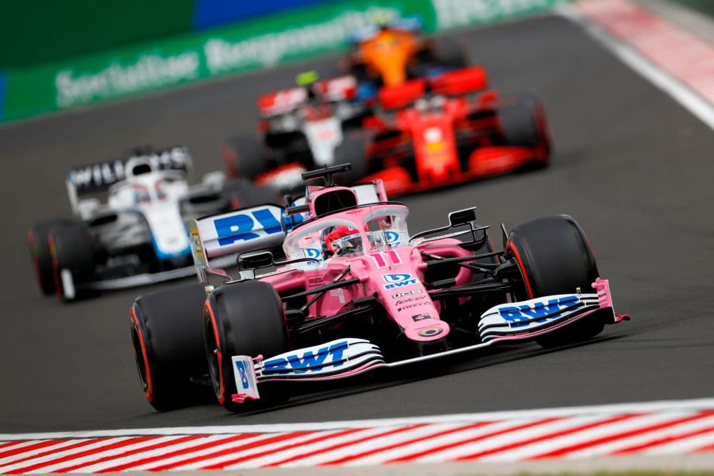 Lewis Hamilton arrancará en la primera posición; Valtteri Bottas, Lances Stroll, Sergio Pérez, Sebastian Vettel, Charles Leclerc, Max Verstappen, Lando Norris, Carlos Sainz y Pierre Gasly completan las primeras diez posiciones al arranque.