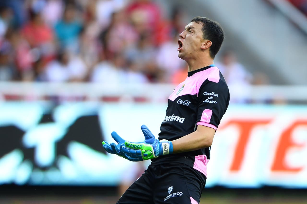 Santos desmintió salida de Agustín Marchesín