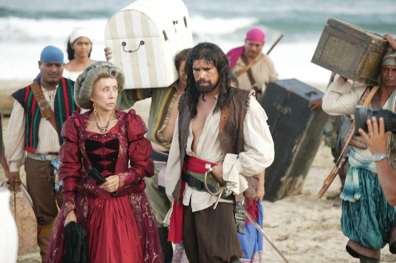 Su última participación en televisión la realizó en 'Pasión', en 2007, donde trabajó junto a Susana González y Fernando Colunga.