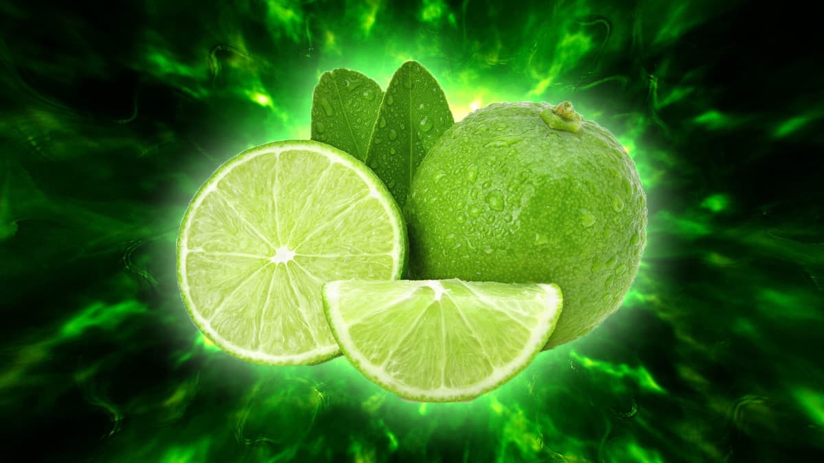 Las energías negativas del ambiente pueden estancarse en nuestra casa y afectar nuestra salud y la de nuestros seres queridos. Y un gran tip para neutralizar las malas energías o vibras son con los limones verdes. ¡Además es muy sencillo!