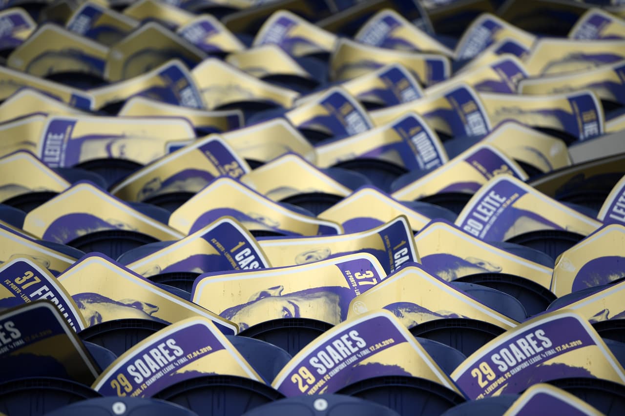 La ciudad, en la ribera del Duero y la costa del Atlántico Norte, vibró desde muy temprano esta previa de Champions League con la ilusión de poder darle vuelta a la serie de Cuartos de Final ante el Liverpool, equipo que tiene la ventaja tras ganar en Anfield por 2-0.