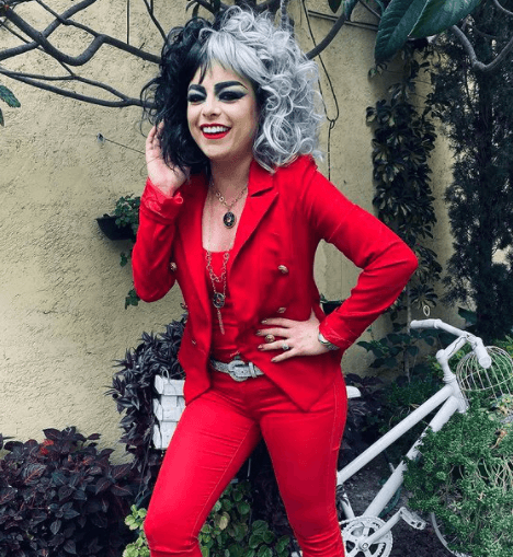 A través de sus redes sociales, Violeta Ifel dejó ver su lado malvado como 'Cruella'.