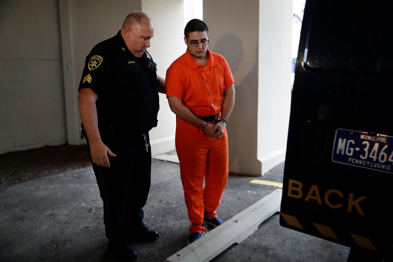 Una segunda persona es acusada por el asesinato de cuatro jóvenes en Pennsylvania