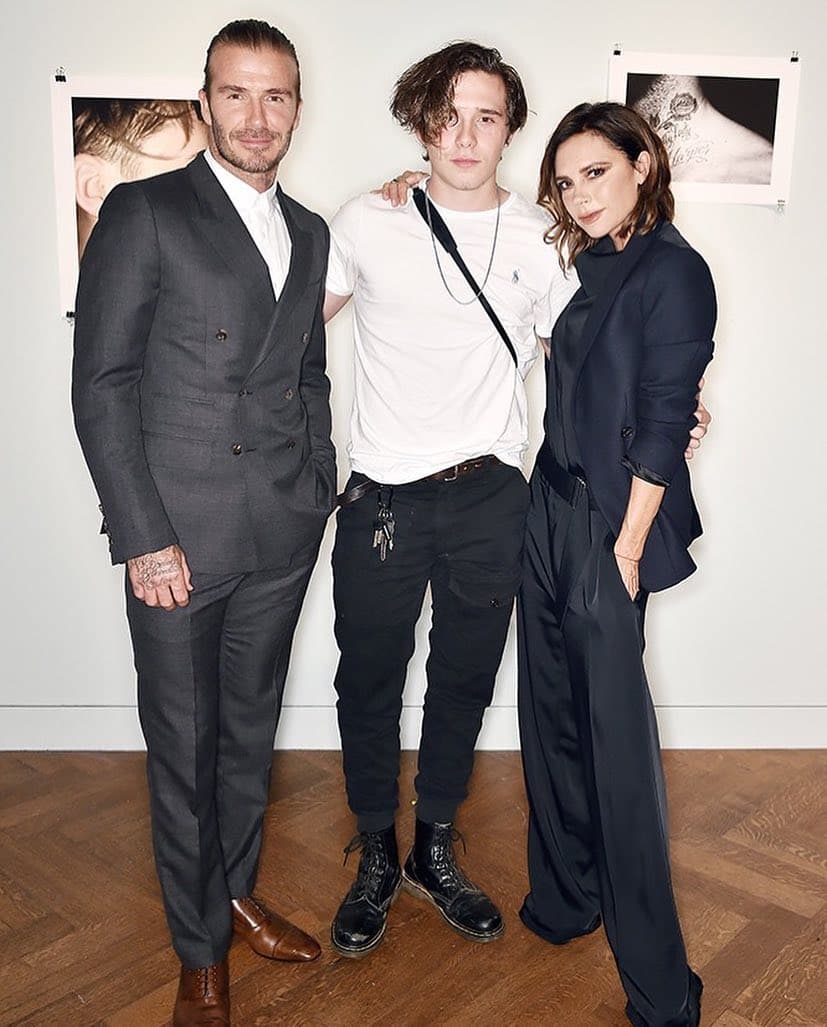 Brooklyn adquirió el gusto y el interés por la fotografía tras participar como modelo para diferentes medios y firmas internacionales como Calvin Klein o Burberry, marca que incluso lo invitó a tomar las fotografías de la campaña publicitaria de la frangancia Burberry Brit, generando el enojo del gremio, publicó el diario español El País.