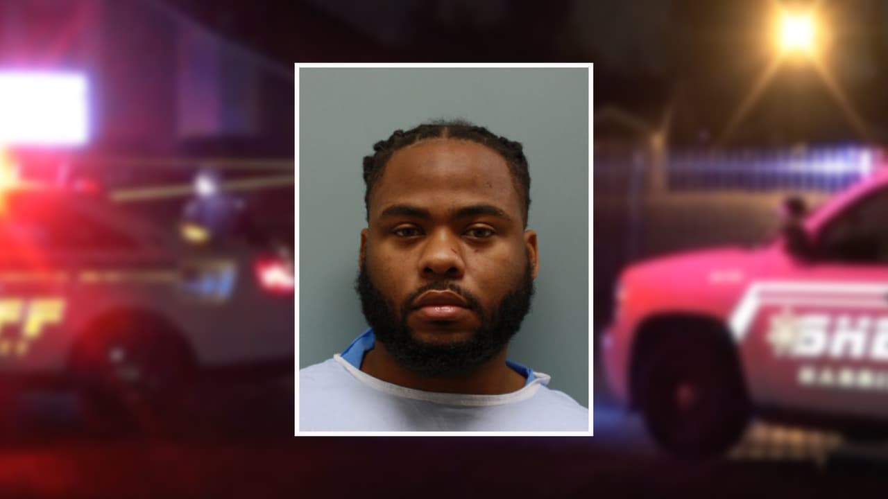 Acusan a un hombre en Houston de matar a su novia mientras le practicaba una "asfixia erótica"