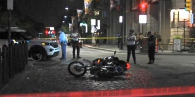 Tiroteo mortal de motociclista hispano cerca de Independence Hall se investiga como furia al volante