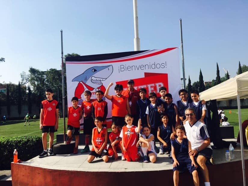 Esta es la fotografía por la que inició el pleito y que Manola tiene publicada en su cuenta de Facebook. La regiomontana hace responsable a 'La Chule' si algo le sucede a ella o a su familia.