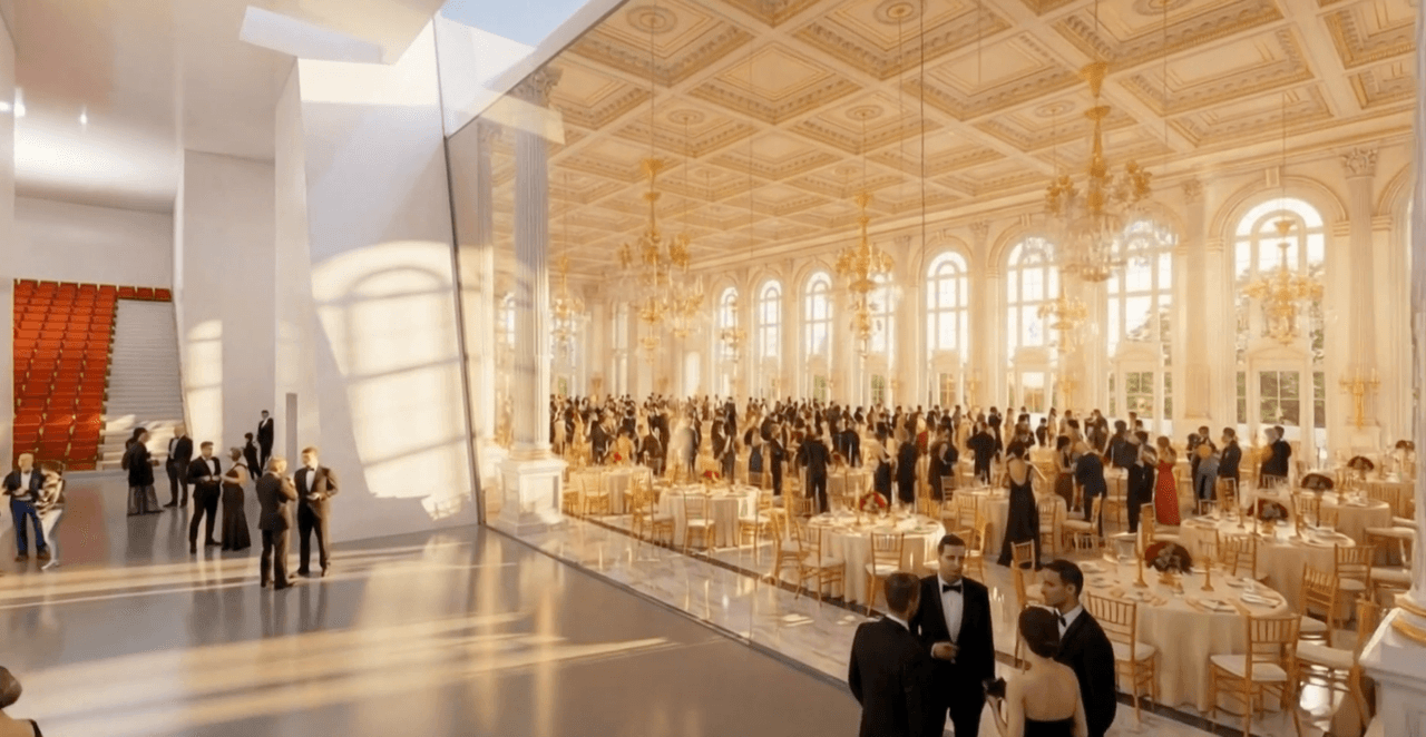 En otra toma se observa lo que parecería una réplica del nuevo salón de la Casa Blanca, de 90,000 pies cuadrados, que se está construyendo por un costo de 400 millones dólares.