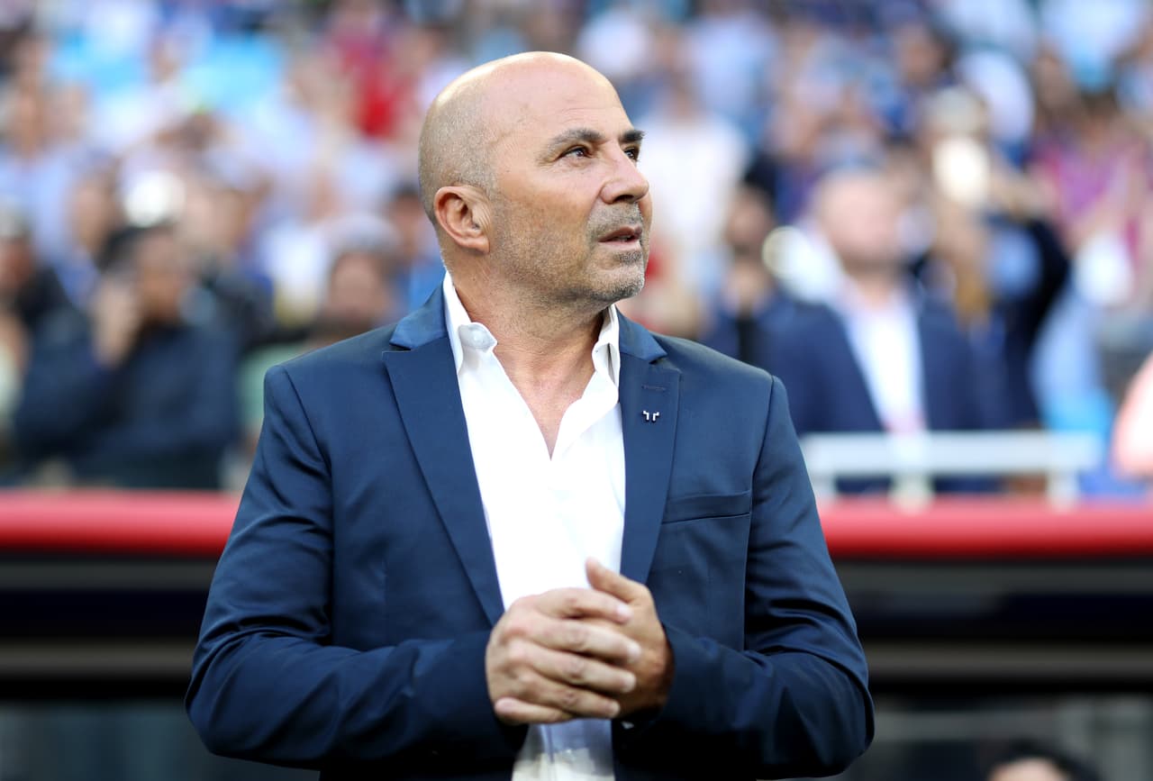 Jorge Sampaoli vivió su primer partido como técnico de Argentina en un Mundial en medio de la incertidumbre contra un rival de poca tradición pero gran momento.