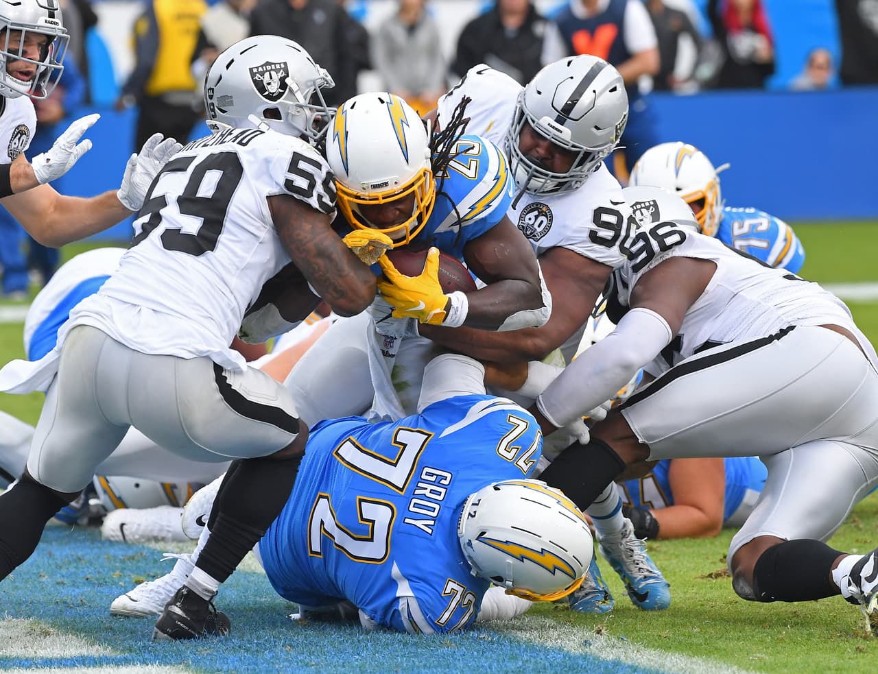 En su visita al StubHub Center, el marcador final fue de 24-17. Raiders y Chargers quedan en segundo y cuarto lugar de su división, respectivamente.