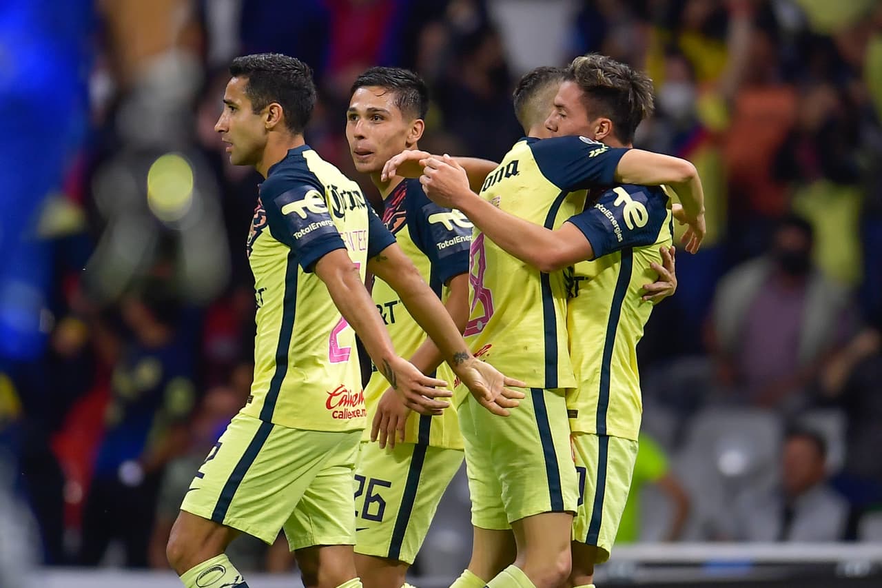Con goles de Alvaro Fidalgo y Sebastián Córdova, América vence 2-1 a Santos, llegan a 31 puntos y continúan como líderes del torneo.