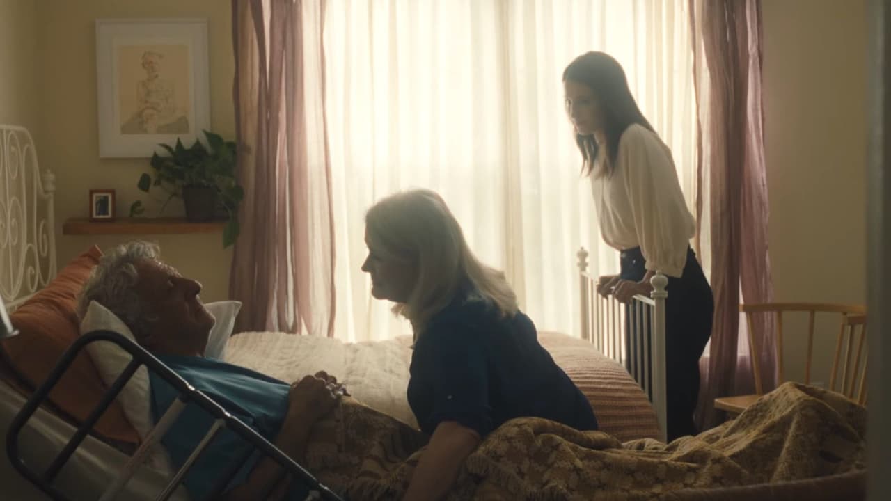 Dustin Hoffman como Eugene, Candice Bergen como Barbara y Dianna Agron como Abigail en 'As They Made Us'.