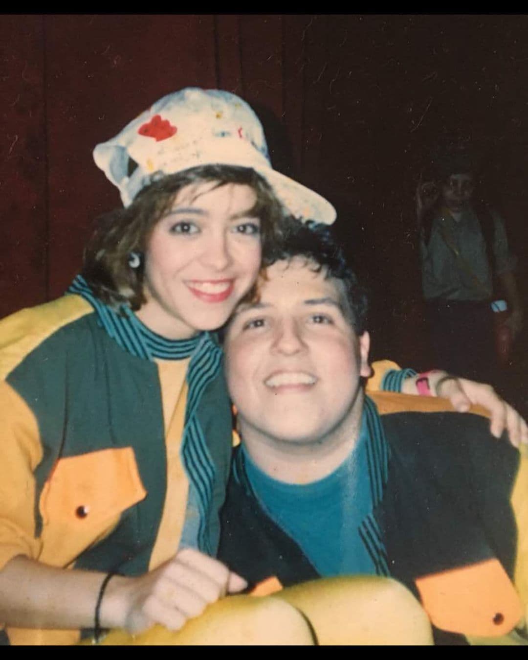 En Venezuela, Raúl disfrutó del éxito en los medios de comunicación cuando fue presentador del programa infantil 'Chamokrópolis' en 1988 cuando apenas tenía 18 años de edad.