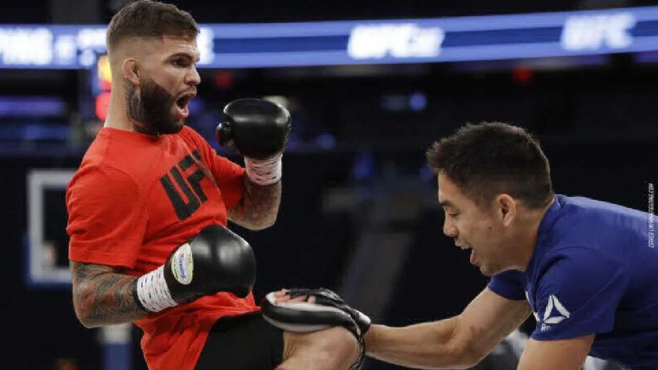 ¿Quién era Dzhamshid Kenzháyev, el campeón de MMA asesinado afuera de un club nocturno?