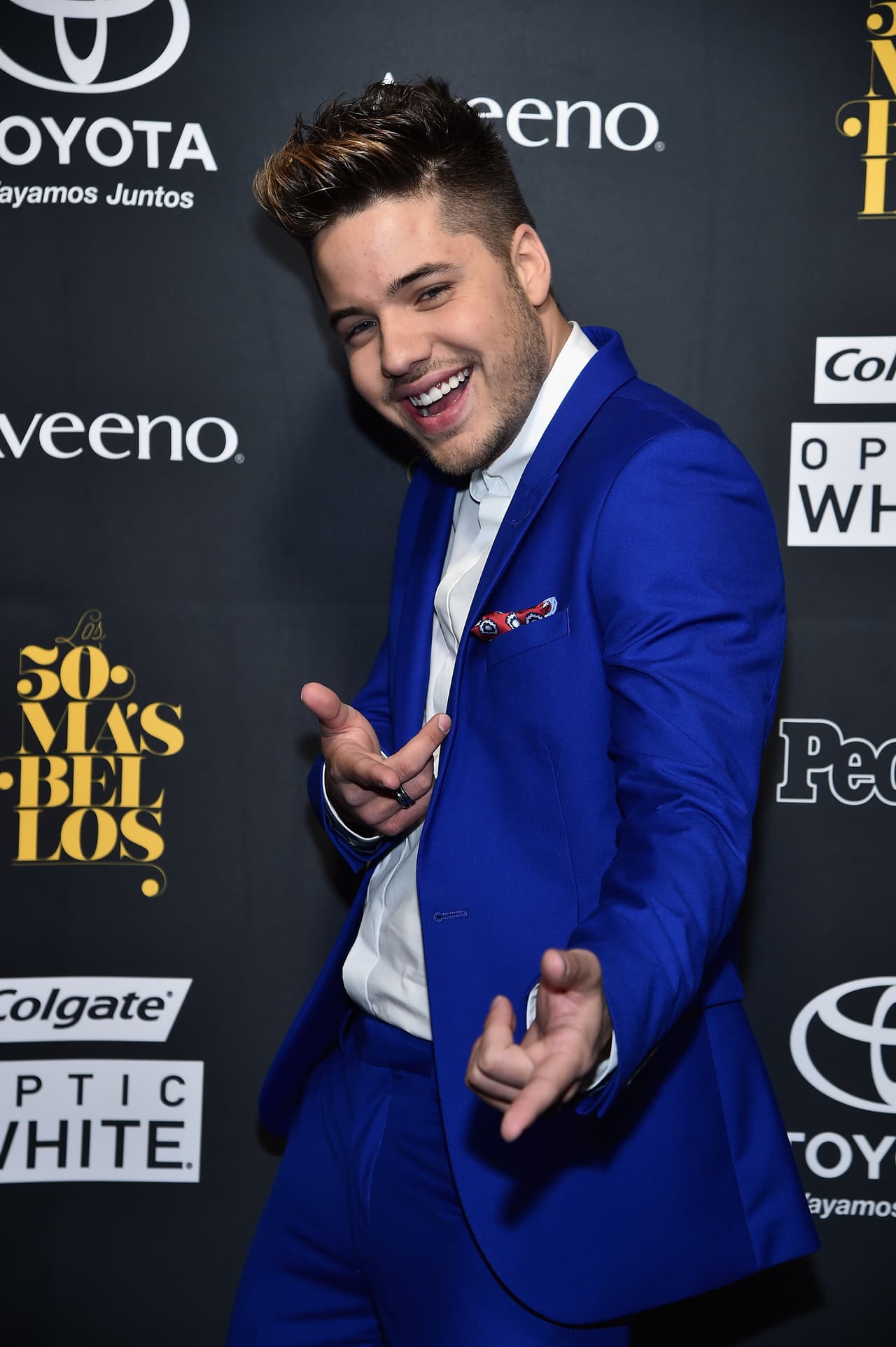 William no pierde oportunidad de jugar con las cámaras.