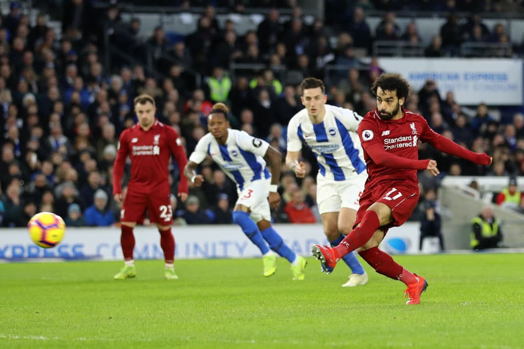 A los 50 minutos se marcó un penalti en favor de Liverpool. El encargado de patearlo fue el egipcio Salah y lo hizo con personalidad.