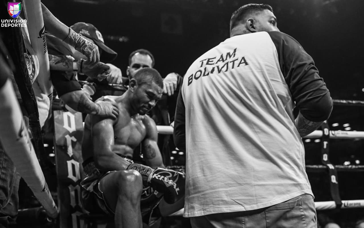 El venezolano José Uzcátegui (27-2, 23 KOs) se llevó la revancha ante Andre Dirrell (26-3, 16 KOs) con un trabajado nocaut en el octavo episodio. 'Bolivita' obtuvo el título interino supermediano de la FIB.