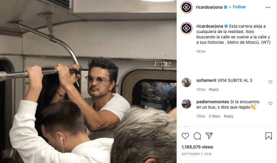 La publicación estuvo acompañada del texto: “Esta carrera aleja a cualquiera de la realidad. Solo buscando la calle se vuelve a la calle y a sus historias”.