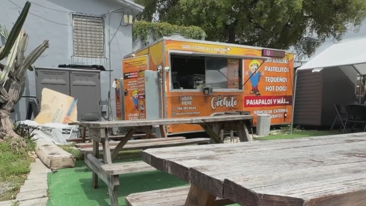 Sin clientes ni trabajadores: negocios hispanos de Doral sufren bajas ventas por operativos de ICE