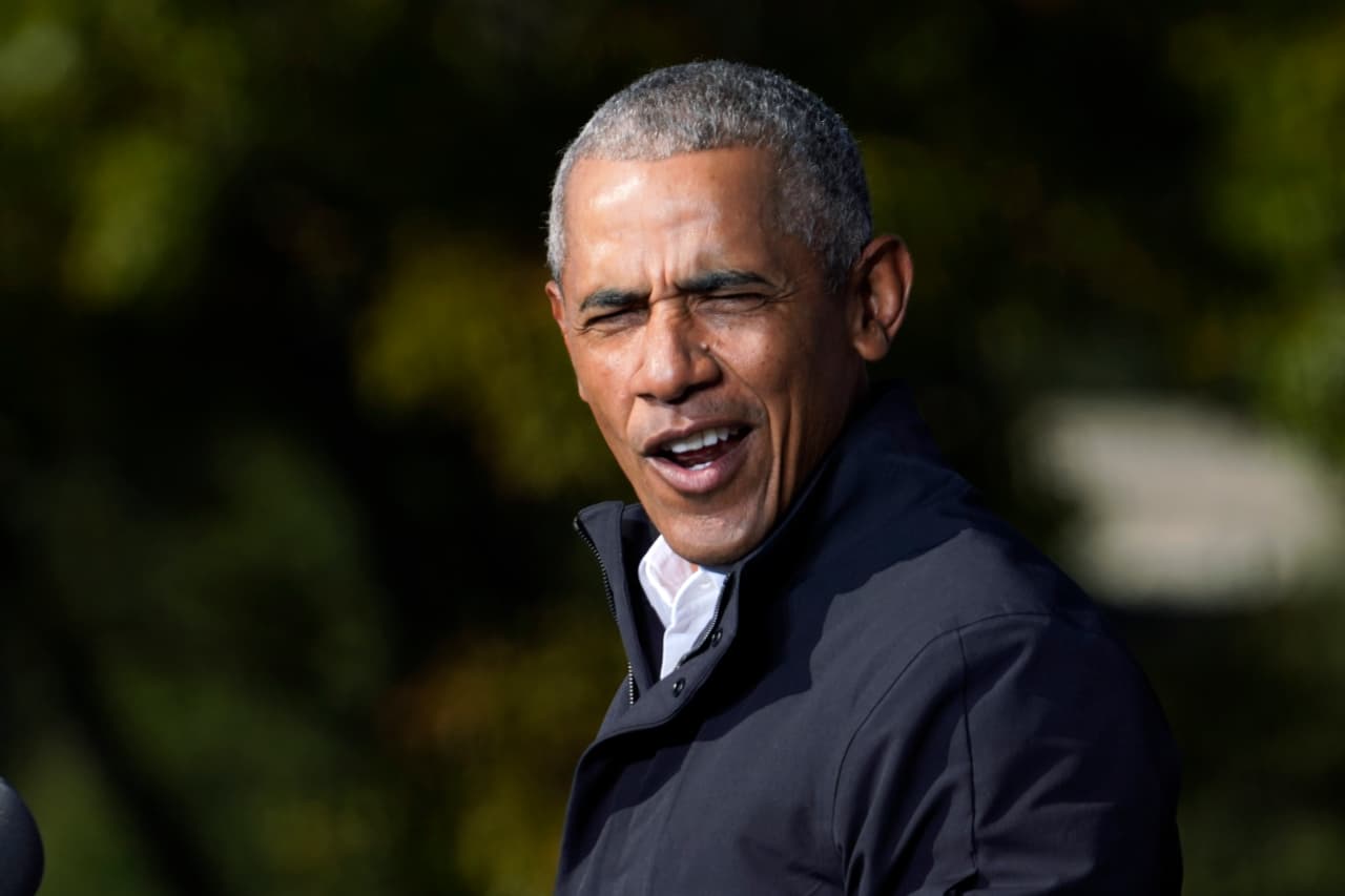 El expresidente Barack Obama se mantiene muy activo en los últimos días en redes sociales promoviendo el voto por los candidatos demócratas al senado de EEUU, Jon Ossoff y Raphael Warnock.
