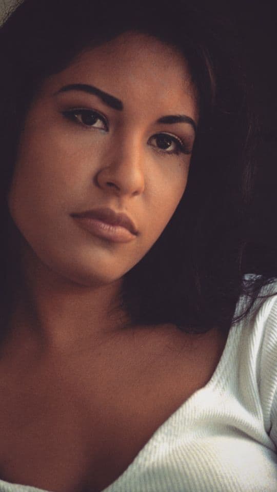 Selena se caracterizaba por ser ordenada y siempre ver más allá de los problemas, así la describió su hermana Suzette en una entrevista en 2000.