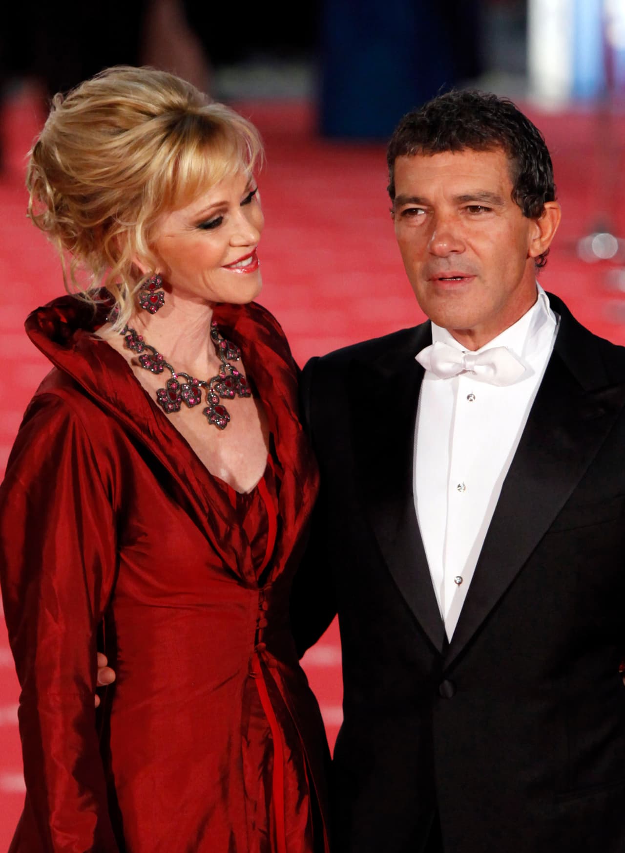 Se dividirán a la mitad todo lo que ganaron por su trabajo entre 2004 y 2014.