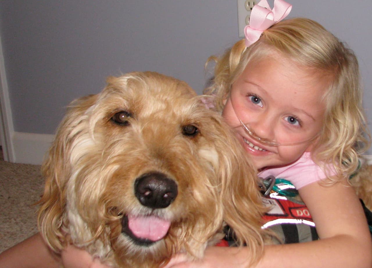 ¡No hay día en que su perrito no la haga sonreír!