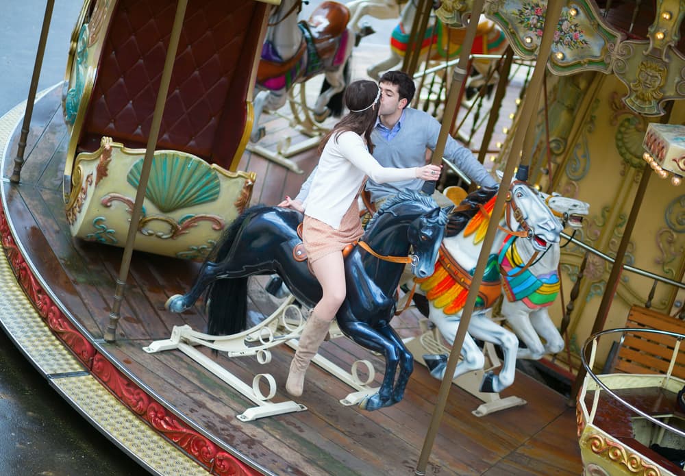 Géminis: Durante este ciclo directo del planeta Venus habrá de todo en tu vida afectiva. El amor se presenta ahora unido a la diversión, la fiesta y la alegría. Por: Profesor Zellagro