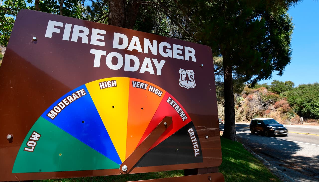 Según NASA, a principios de septiembre de 2020, una intensa ola de calor rompió récord de temperatura en varios lugares del sur de California.
<br>