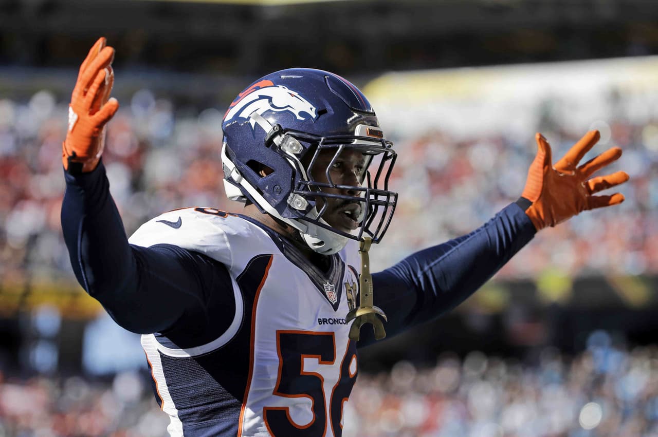 Von Miller agradece a sus compañeros apoyo para obtener el MVP del Super Bowl 50