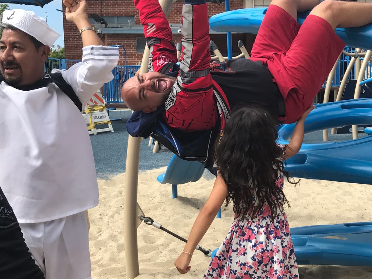 <a href="https://www.facebook.com/RaulElPelon/?fref=ts">Raúl 'El Pelón'</a>,
<a href="https://www.facebook.com/carlamedranoo/?fref=ts"> Carla Medrano </a>y
<a href="https://www.facebook.com/andresmaldonadoelfeo/?fref=ts">Andrés Maldonado</a> regresarán a las clases de la escuela por una buena razón en esta temporada.