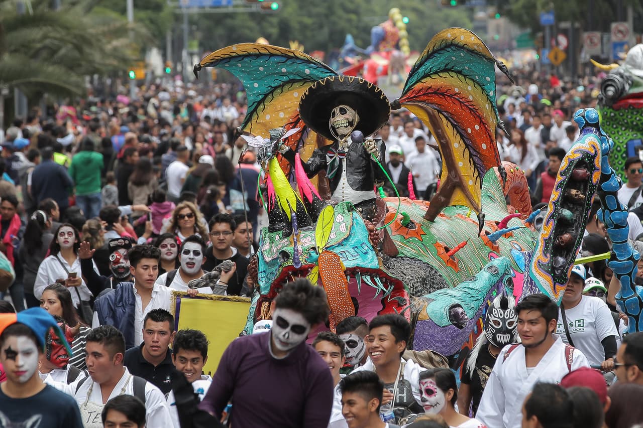 Las piezas fueron llevadas al Paseo de la Reforma, a la altura del monumento conocido como Ángel de la Independencia.