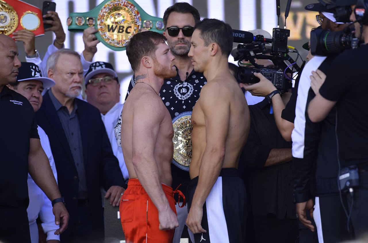 Saúl 'Canelo' Álvarez y Gennady Golovkin no tuvieron problemas para dar el peso y todo quedó listo para que se enfrenten mañana en Las Vegas.