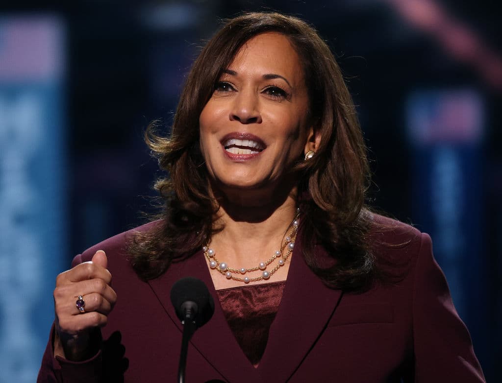 10. Kamala Harris | @KamalaHarris