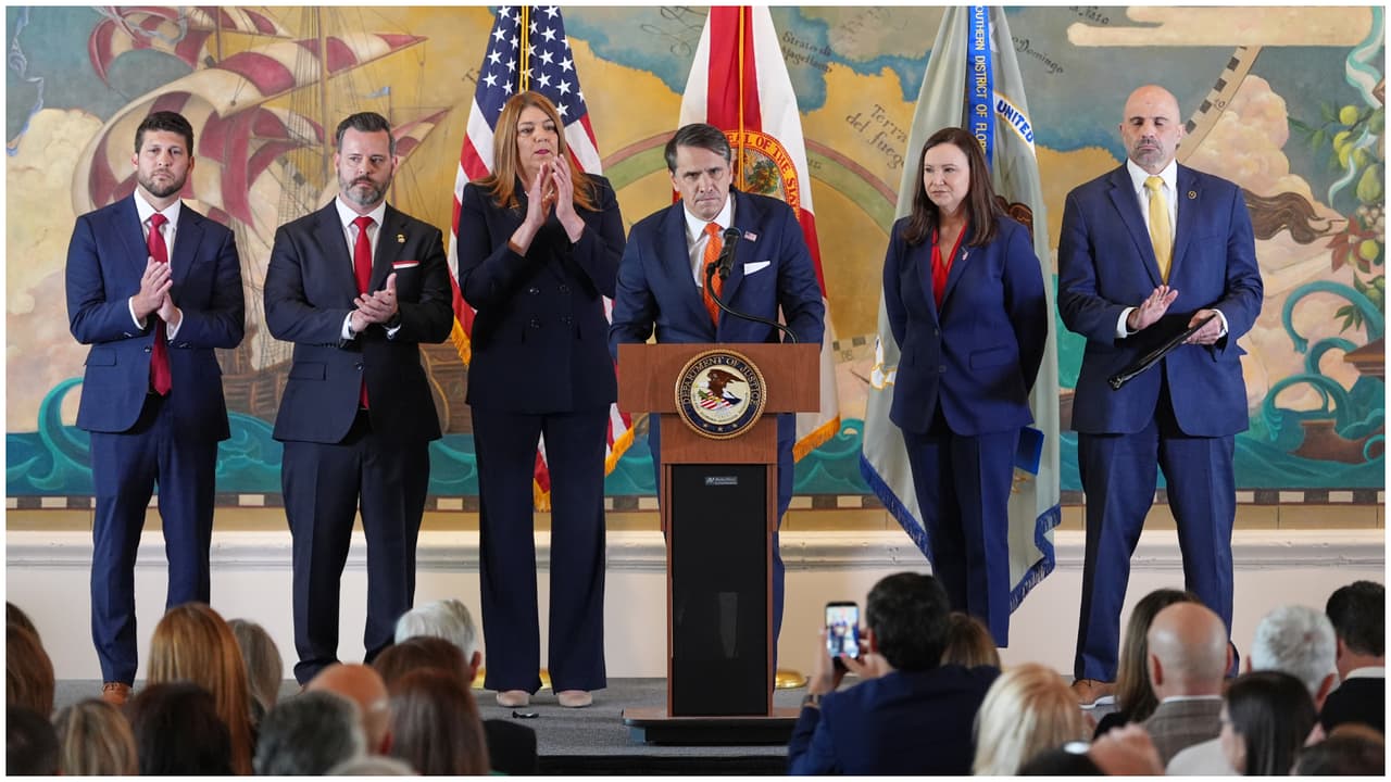 Día histórico para el exilio cubano: Estados Unidos acusa formalmente al dictador Raúl Castro
