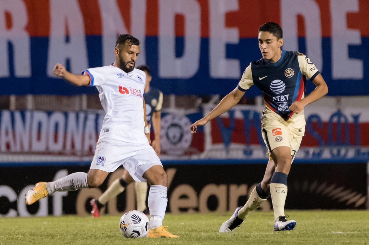 Con anotaciones de Federico Viñas y Sergio Díaz, América logra vencer 1-2 a Olimpia y saborean los cuartos de final de la Concacaf Liga de Campeones.