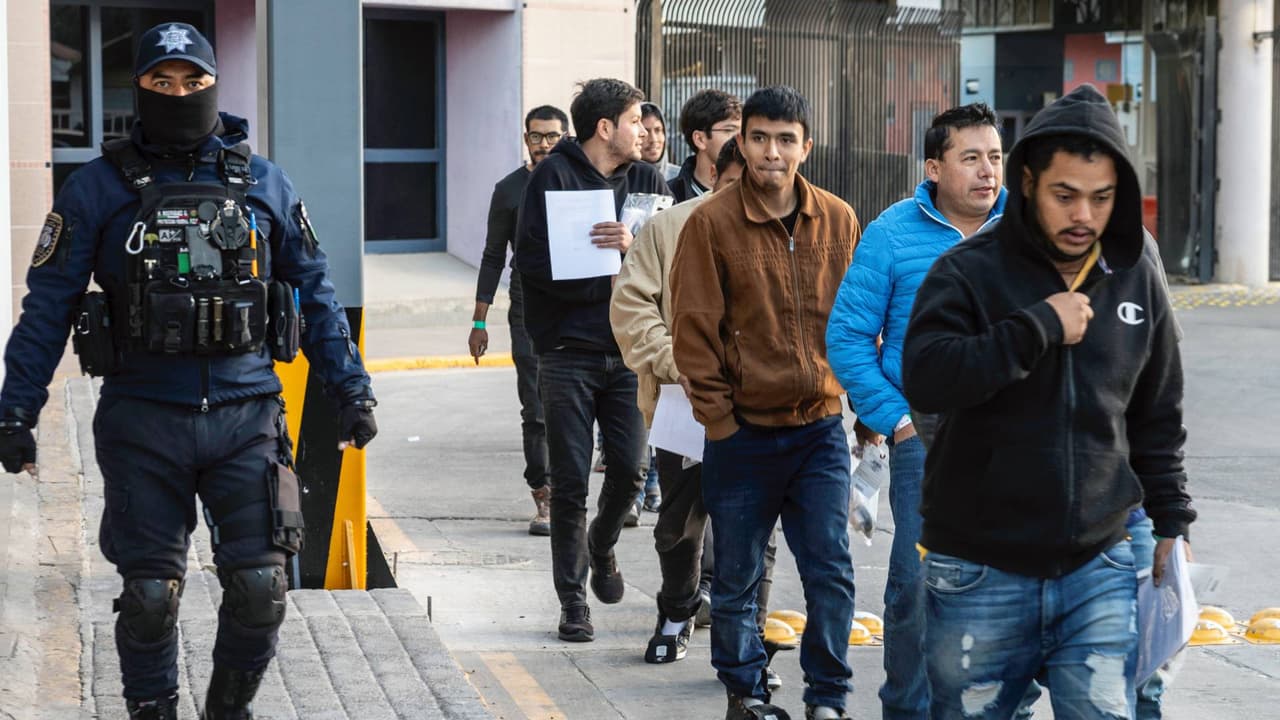 Nogales contabiliza hasta 100 personas deportadas por día: Esto es lo que sabemos