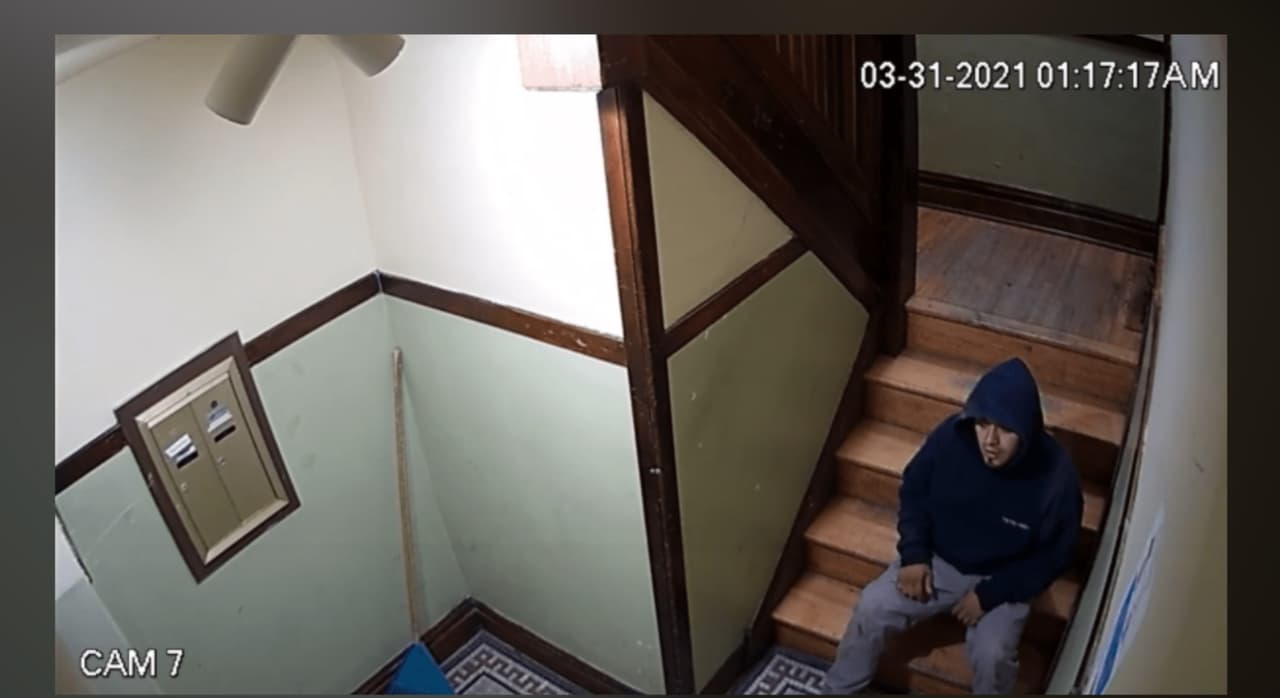 “Estaba desarmado y no era una amenaza”: abogado de hispano baleado en la cabeza por un policía de Chicago