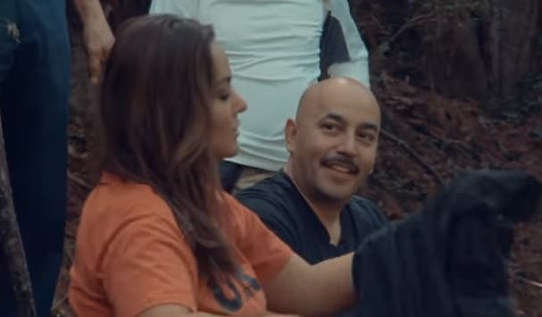 La esposa de Lupillo Rivera, Mayeli, también lo acompañó en el viaje a la Sierra Madre.