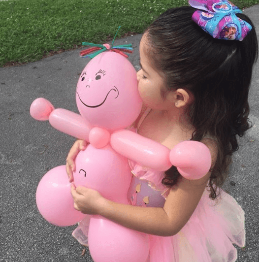 Giulietta ya se está preparando para ser la hermana mayor "con muñecas, peluches y hasta globos