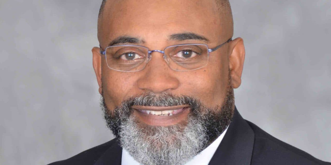 Alguacil del Condado de Guilford se postula a favor de inmigrantes