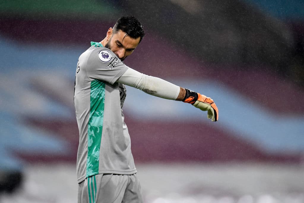 Fábio Silva (89’) marcó el del descuento por medio de la pena máxima. Barnes (35’) y Wood (51’) marcaron por los locales. El siguiente compromiso para los Wolves será recibiendo al Tottenham.