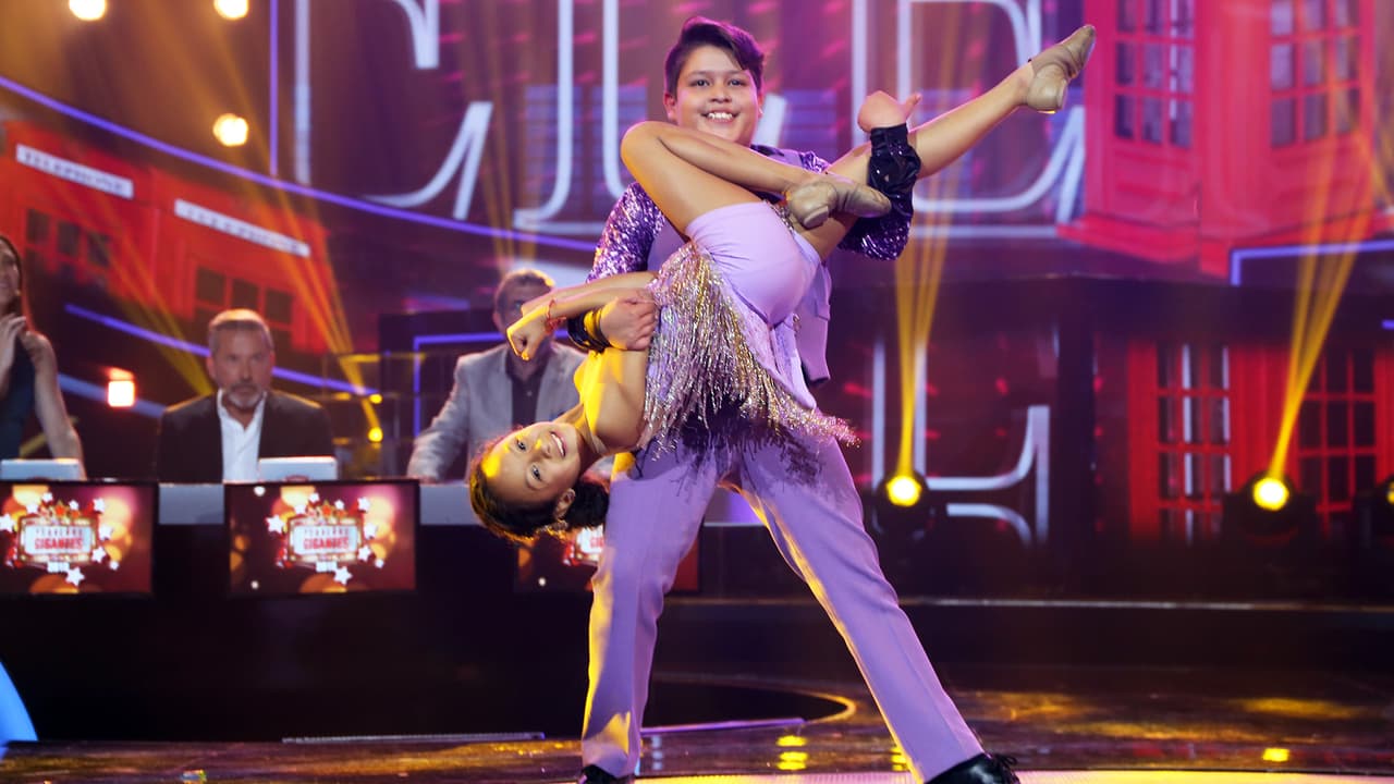 La pareja bailó una versión de la canción 'Telephone' de Lady Gaga.