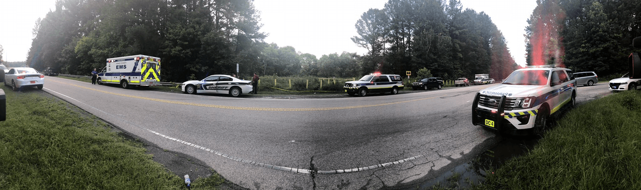 Buscan a niña Hispana de 15 años en Falls Lake