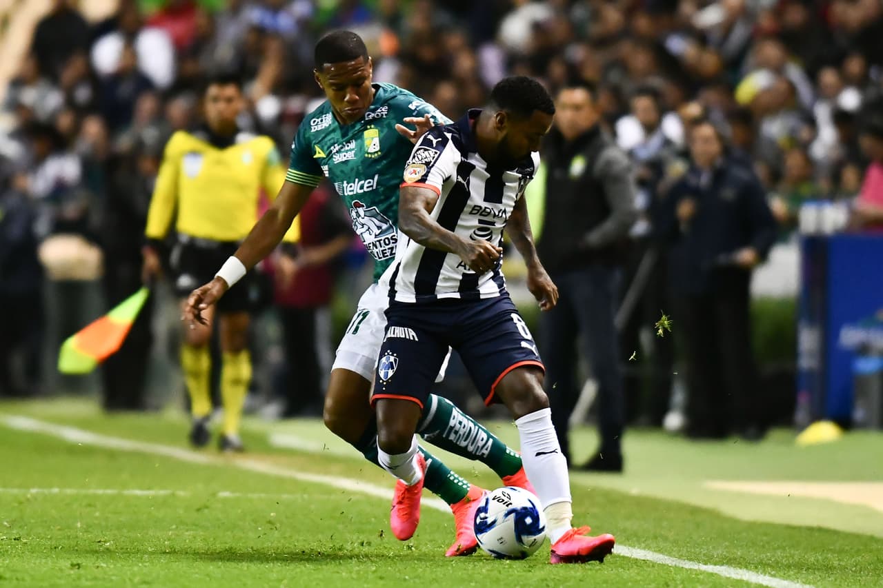 Luis Montes se lució con doblete en la goleada de 3-1 sobre el campeón Monterrey que alaga su racha a cinco jornadas sin triunfo.