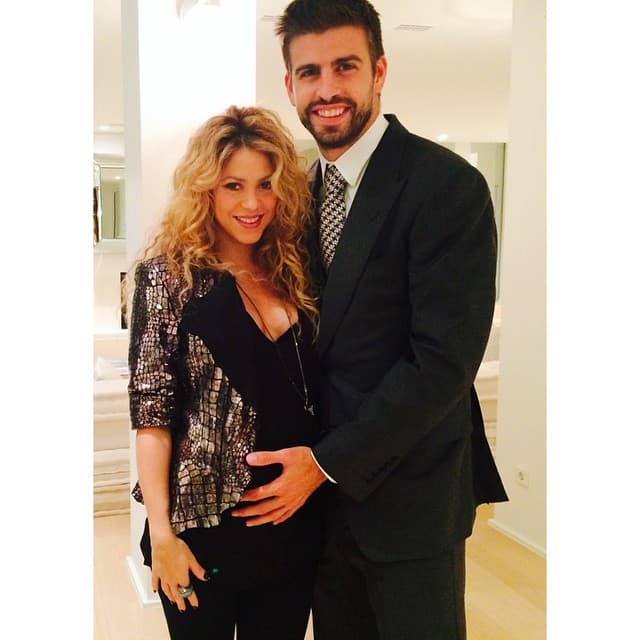 Pero hay alguien a quien no le interesa si la pancita de Shakira aumenta o disminuye.
