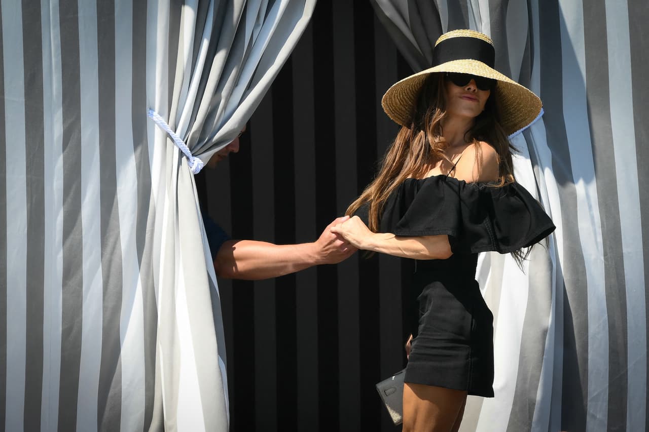 <b>Lauren Sánchez Bezos</b> llega al Hotel Aman, donde la acompaña Jeff Bezos (no aparece en la imagen), tras el almuerzo del día posterior a su boda en Venecia, el 28 de junio de 2025.