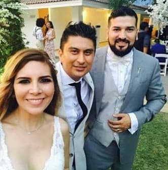 "Fuí víctima de humillación pública, de bullying, de agresión, de amenazas de muerte llevadas a la acción. Tuve que sacar a mi hijo de la escuela, cambiarme de casa, entre muchas otras cosas", escribió.